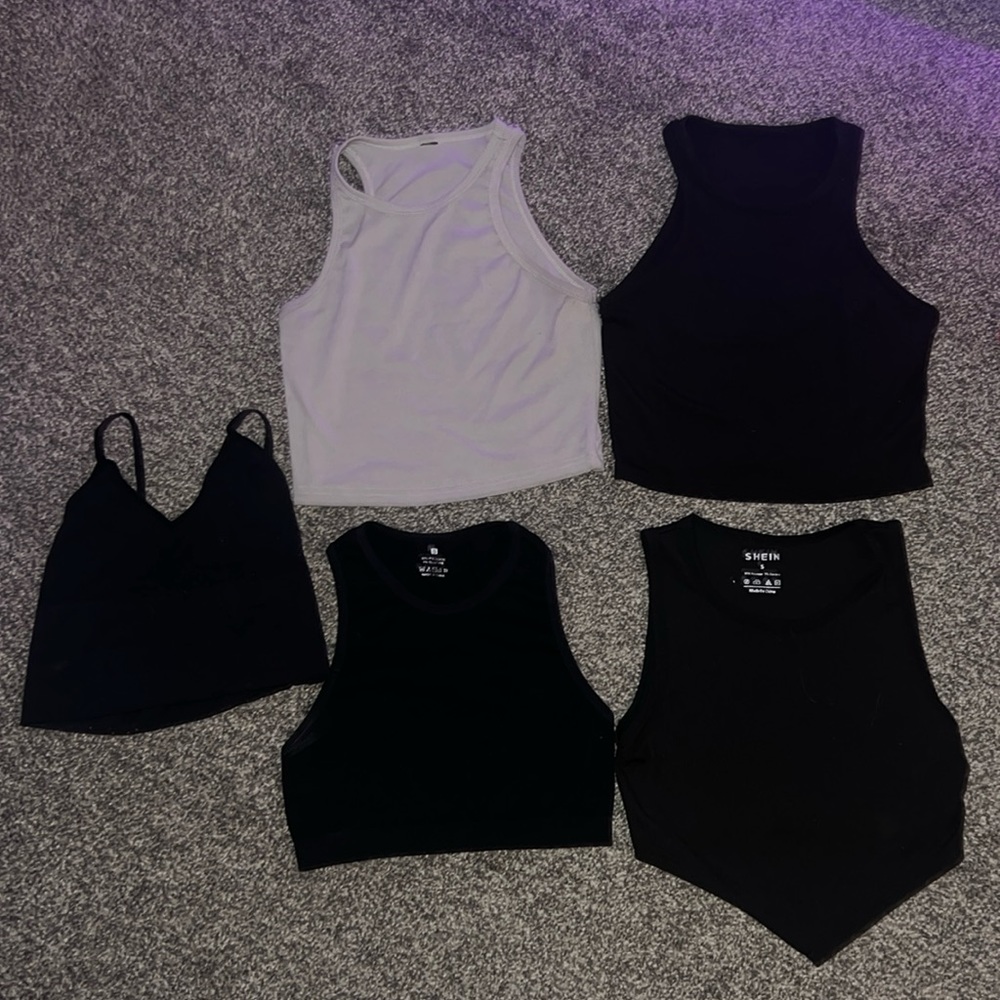 5 Tank Tops Set! Good wardrobe basics!